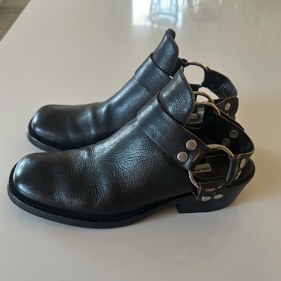 Balenciaga Shoes - BALENCIAGA - Leather mules & clogs